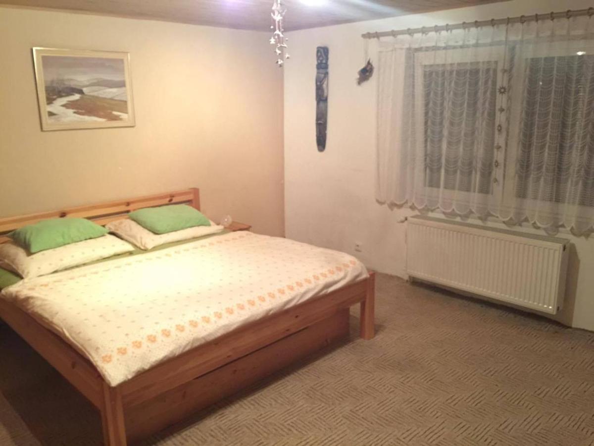 Apartman Za Kostelem Zvole  Exteriör bild